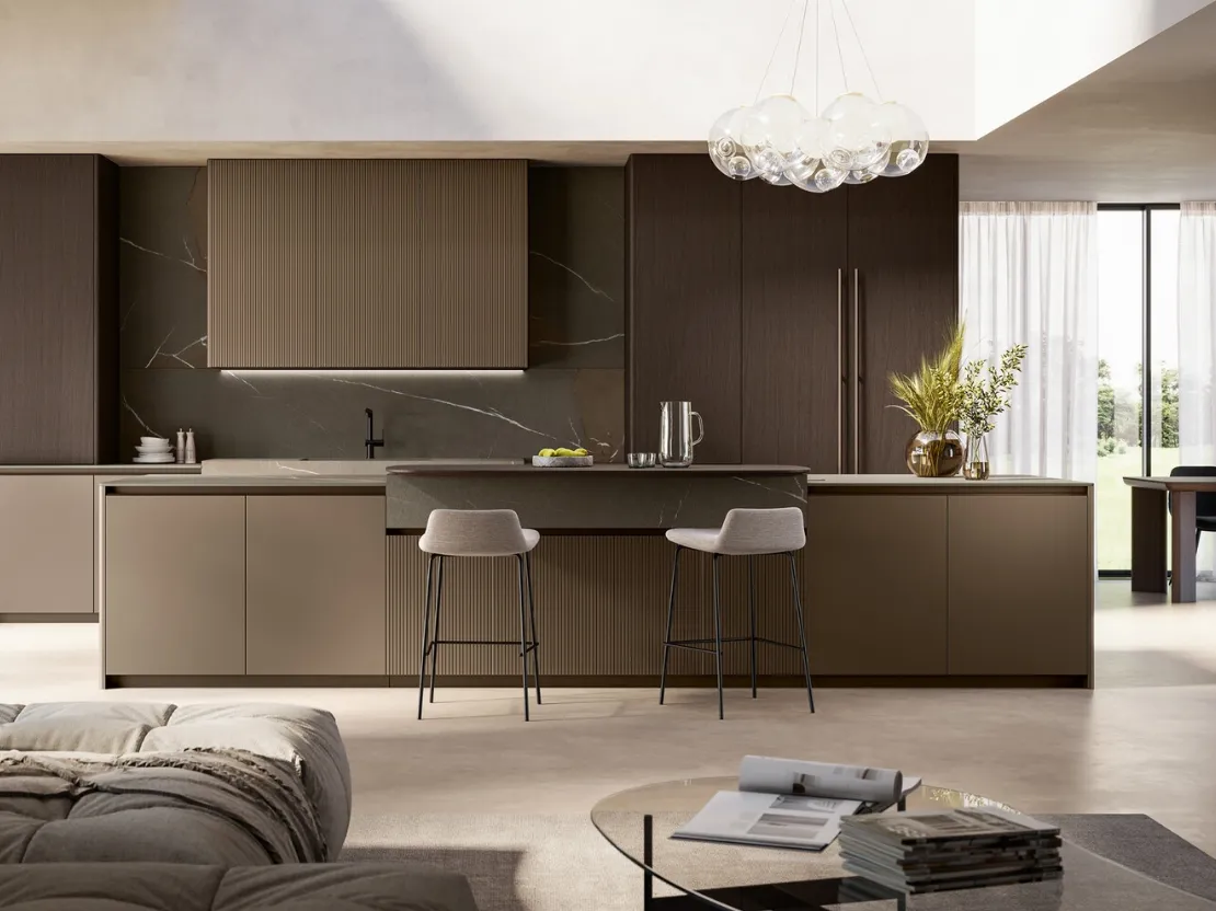Cucina Moderna in laccato e impiallacciato con isola Time di Arredo3